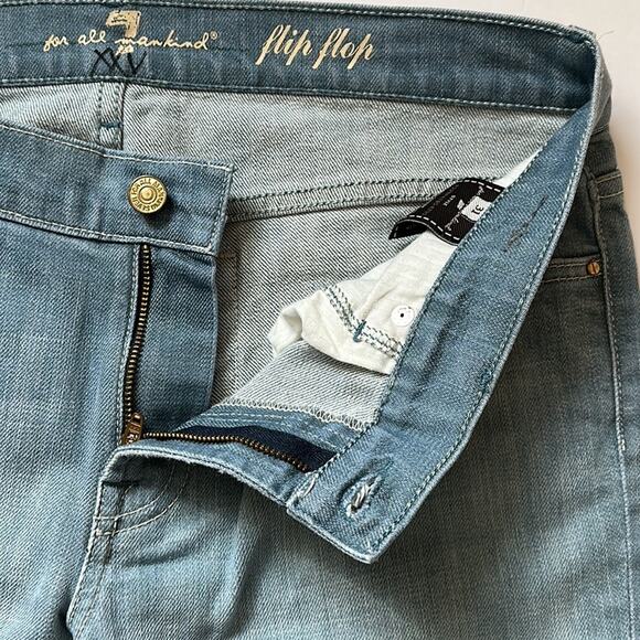 7 For All Man Kind Flip Flop Low Rise Boot Cut Light Wash Denim Jeans Size 31 - Picture 5 of 10